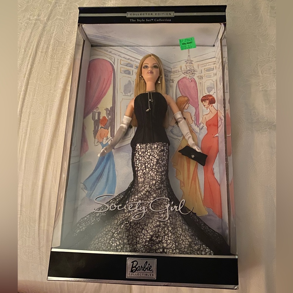 Society Girl 2001 Vintage Barbie!!